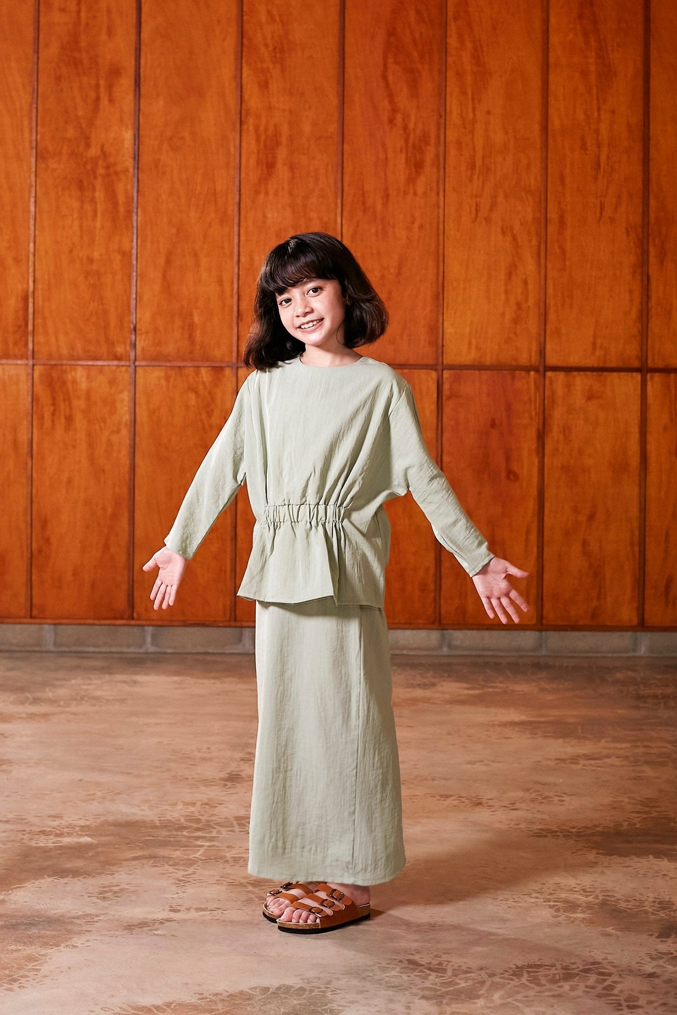 The Nostalgia Ruched Top Matcha Green - Umbi