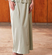 The Nostalgia Women Basic Skirt Matcha Green - Umbi