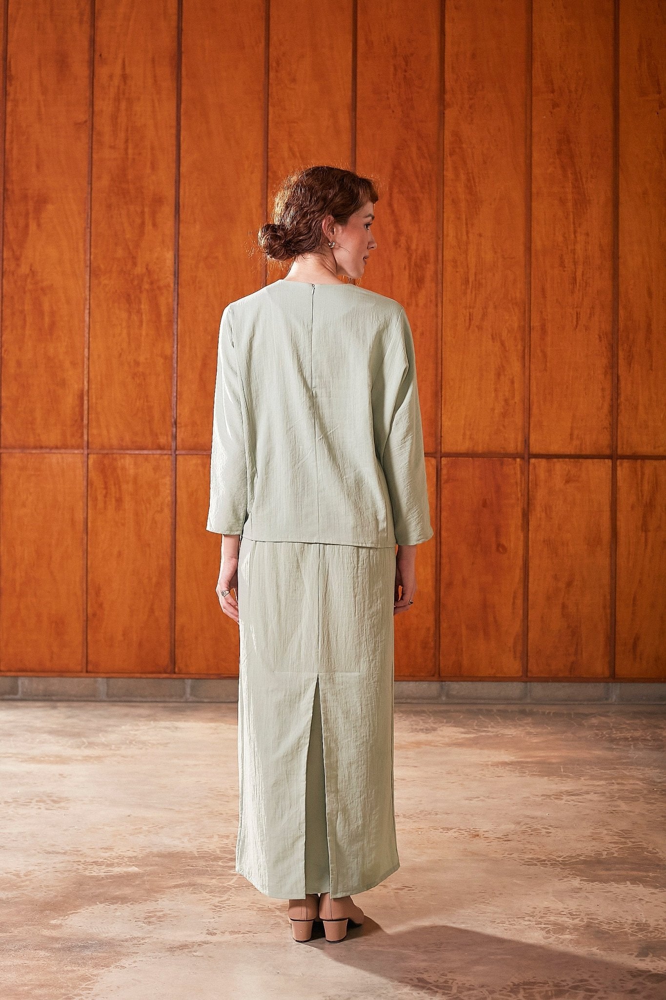 The Nostalgia Women Ruched Top Matcha Green - Umbi