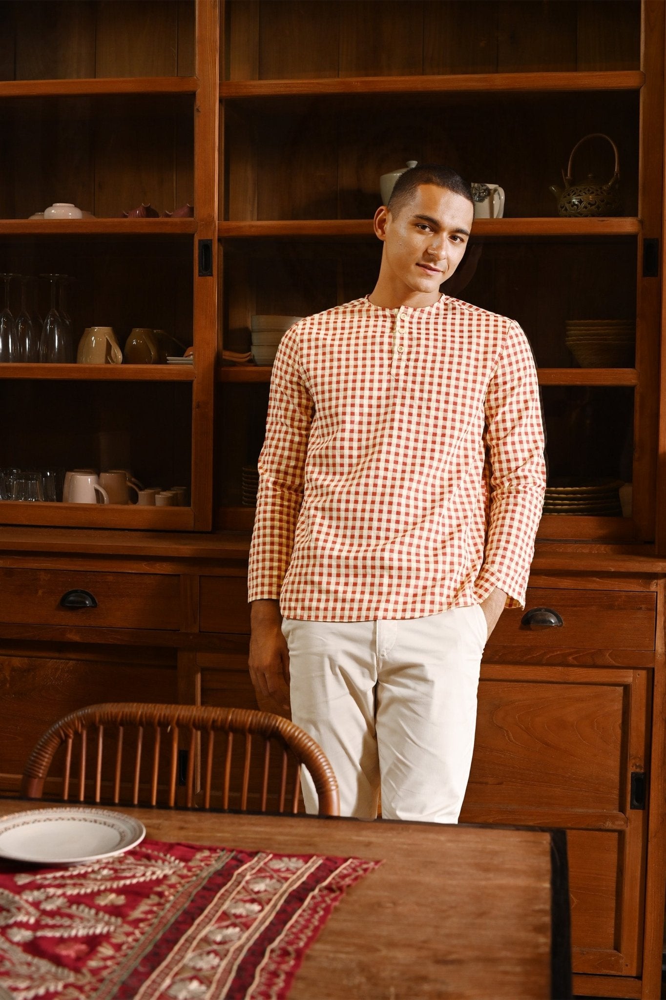 The Nusantara Collection Men Long Sleeve Kurta Checked Red - Umbi