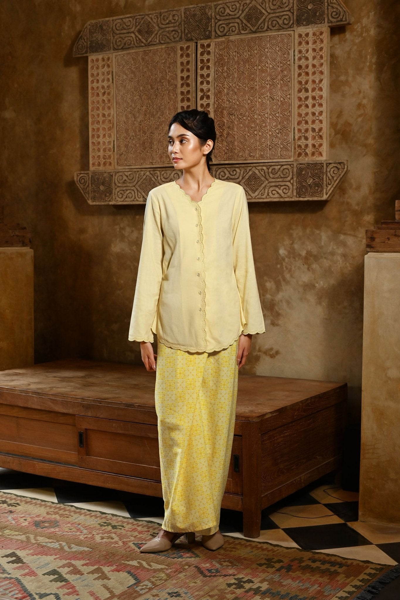 The Nusantara Collection Women Pareo Skirt Sinar Print - Umbi