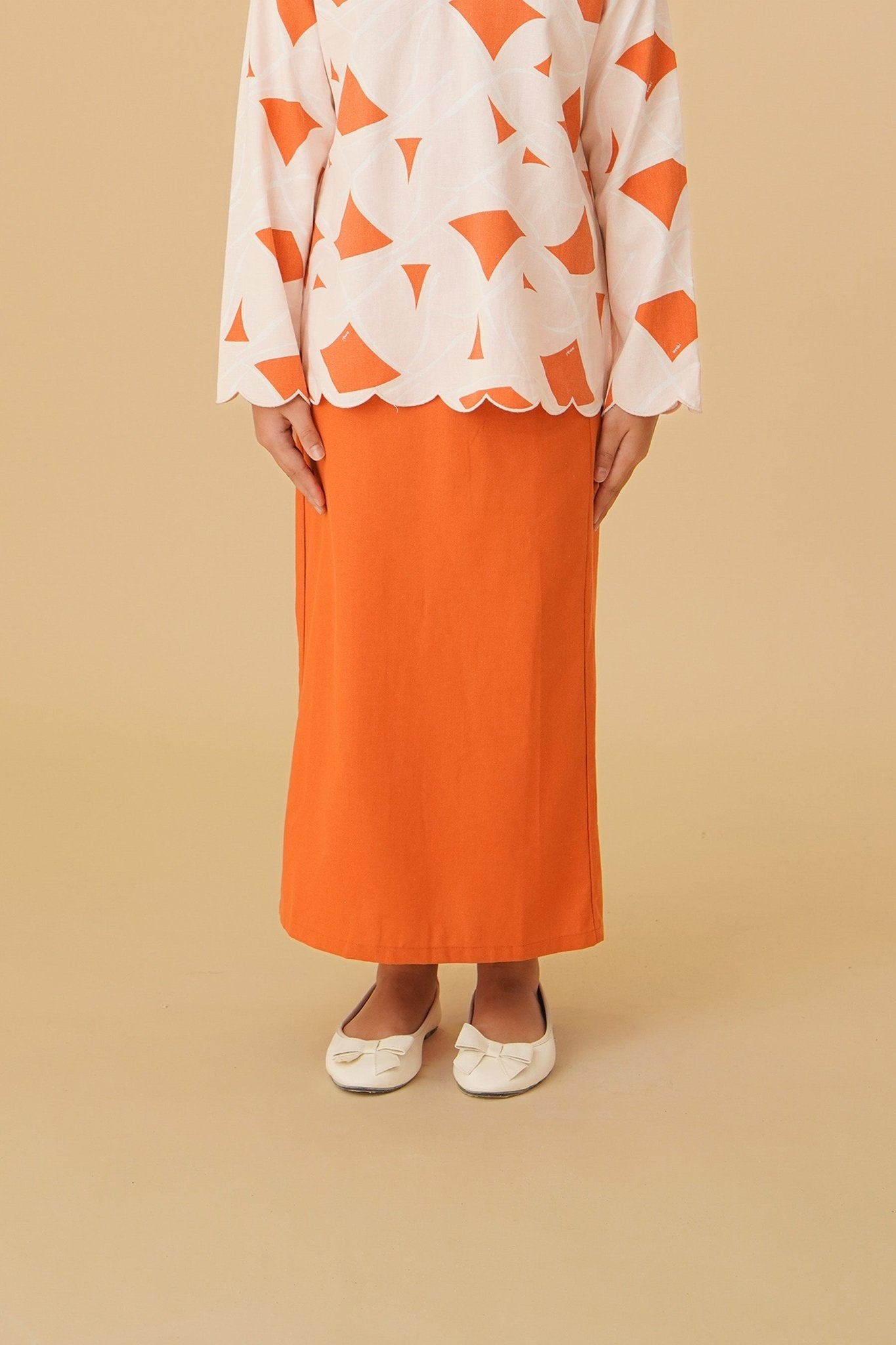 The Oasis Girl Column Skirt with Back Pleats Orange - Umbi