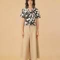 The Oasis Women Casual Blouse Shadow Print - Umbi
