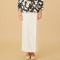 The Oasis Women Classic Skirt White - Umbi