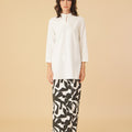 The Oasis Women Classic Skirt with Scallop Embroidery Shadow Print - Umbi