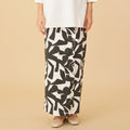The Oasis Women Classic Skirt with Scallop Embroidery Shadow Print - Umbi