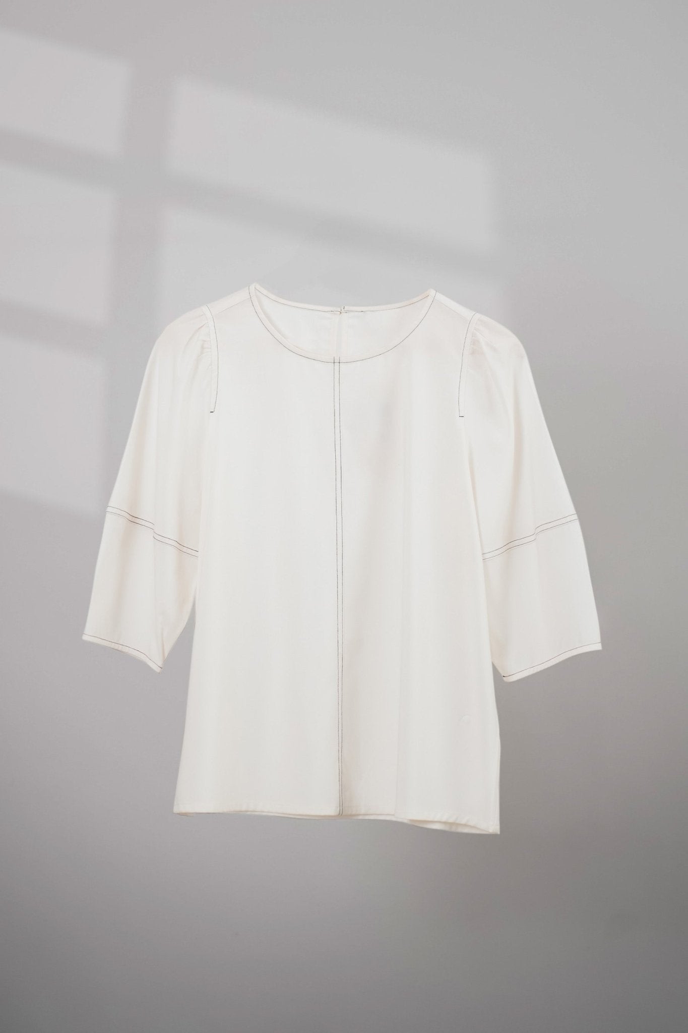 The Office Runway Women Three Quarter Sleeve Blouse White - Umbi