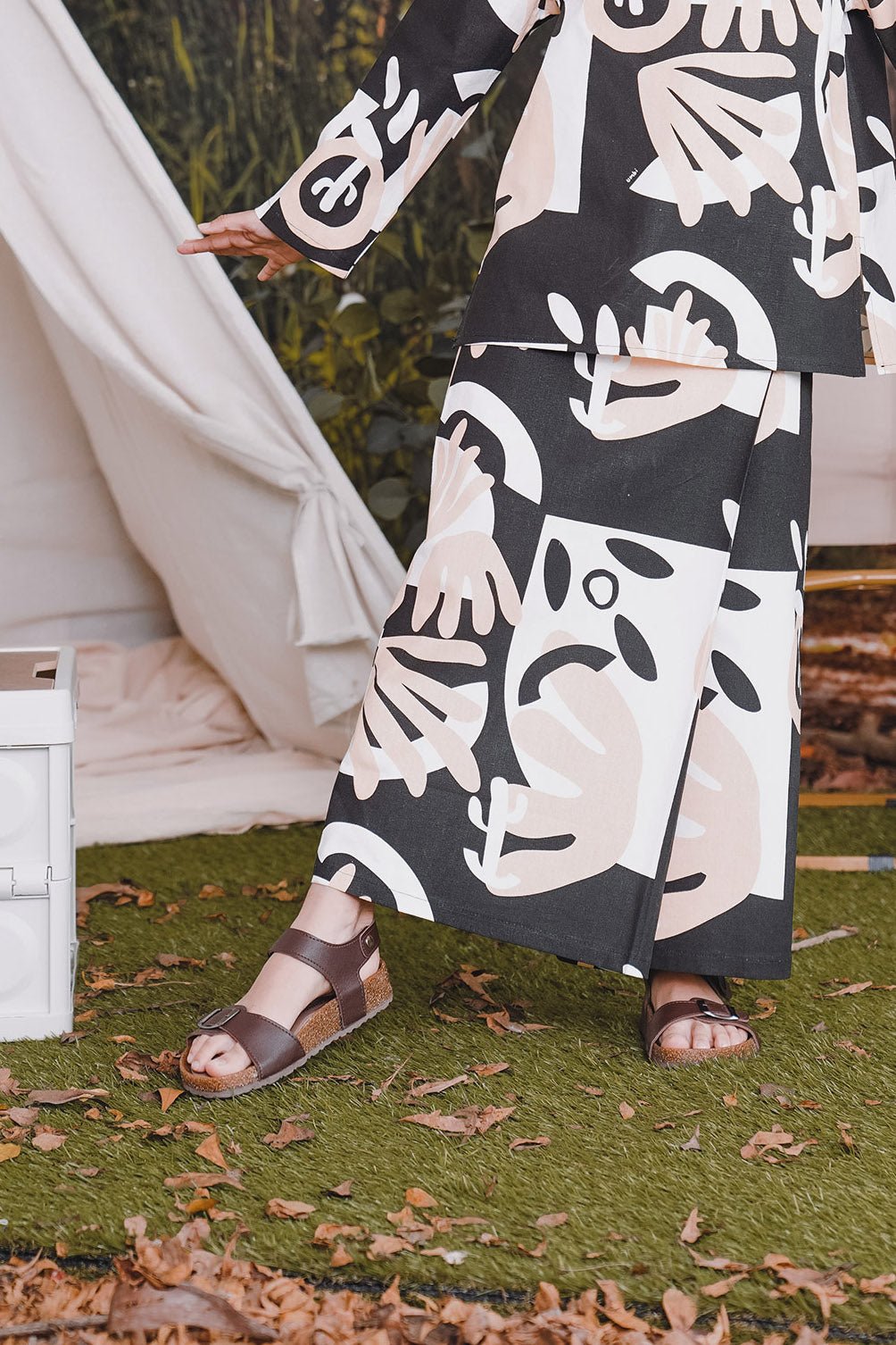 The Rimba Raya Girl Classic Skirt Cempaka Print - Umbi