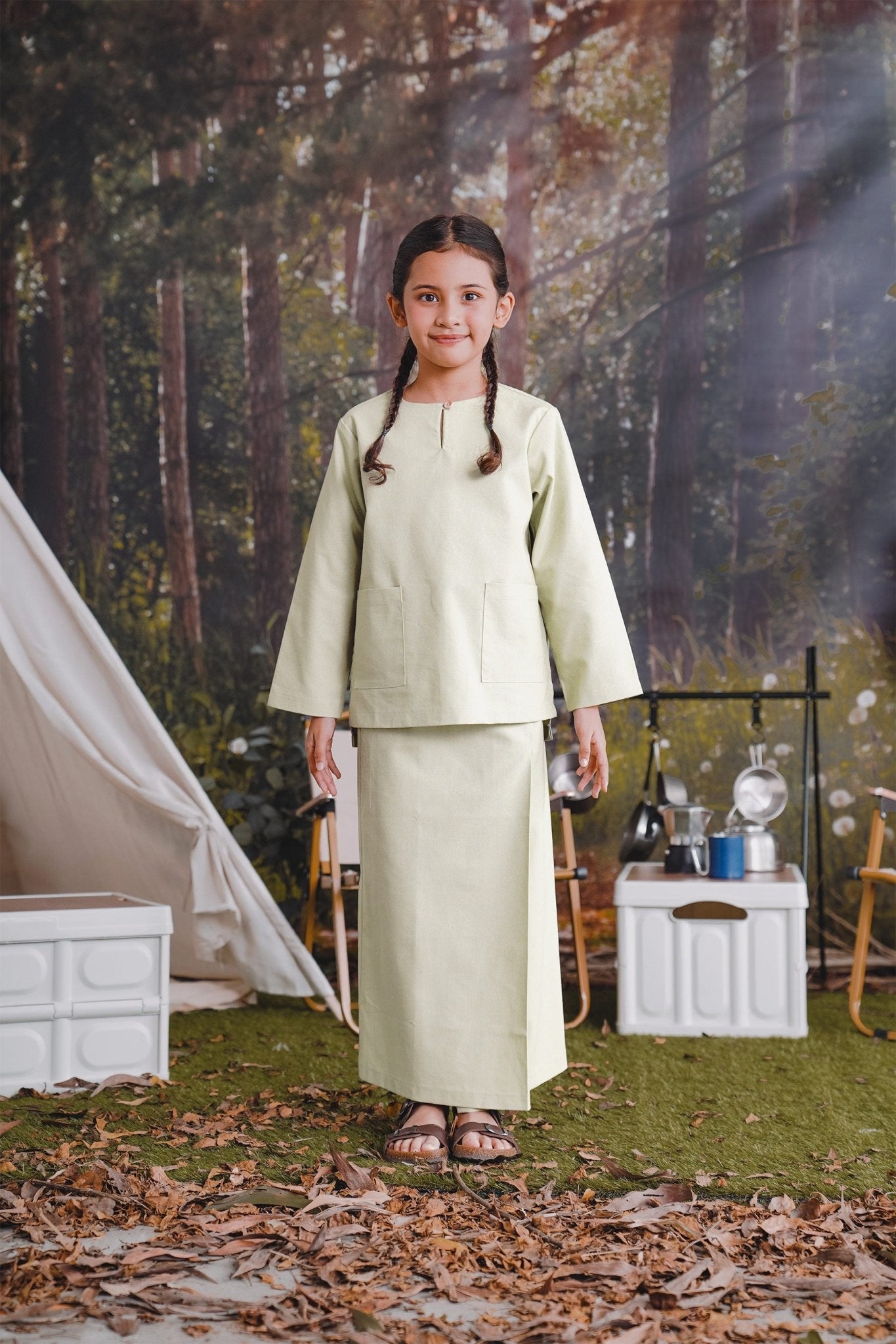 The Rimba Raya Girl Kurung Top Matcha Green - Umbi