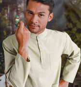 The Rimba Raya Men Baju Melayu Set Matcha Green - Umbi