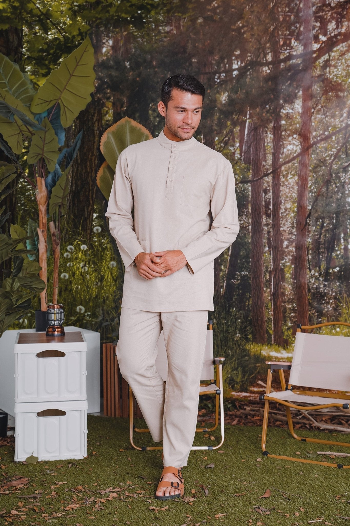 The Rimba Raya Men Baju Melayu Set Sand - Umbi