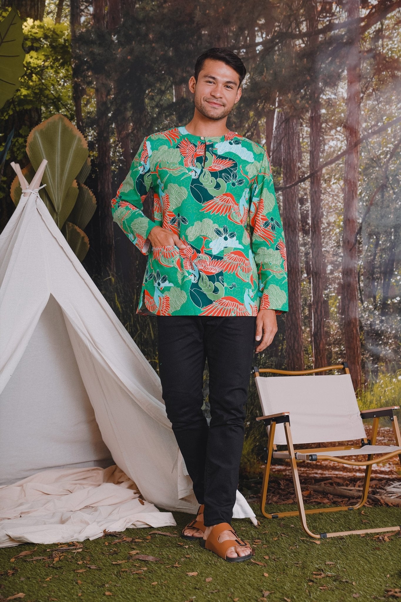 The Rimba Raya Men Modern Teluk Belanga Top Rimba Print - Umbi