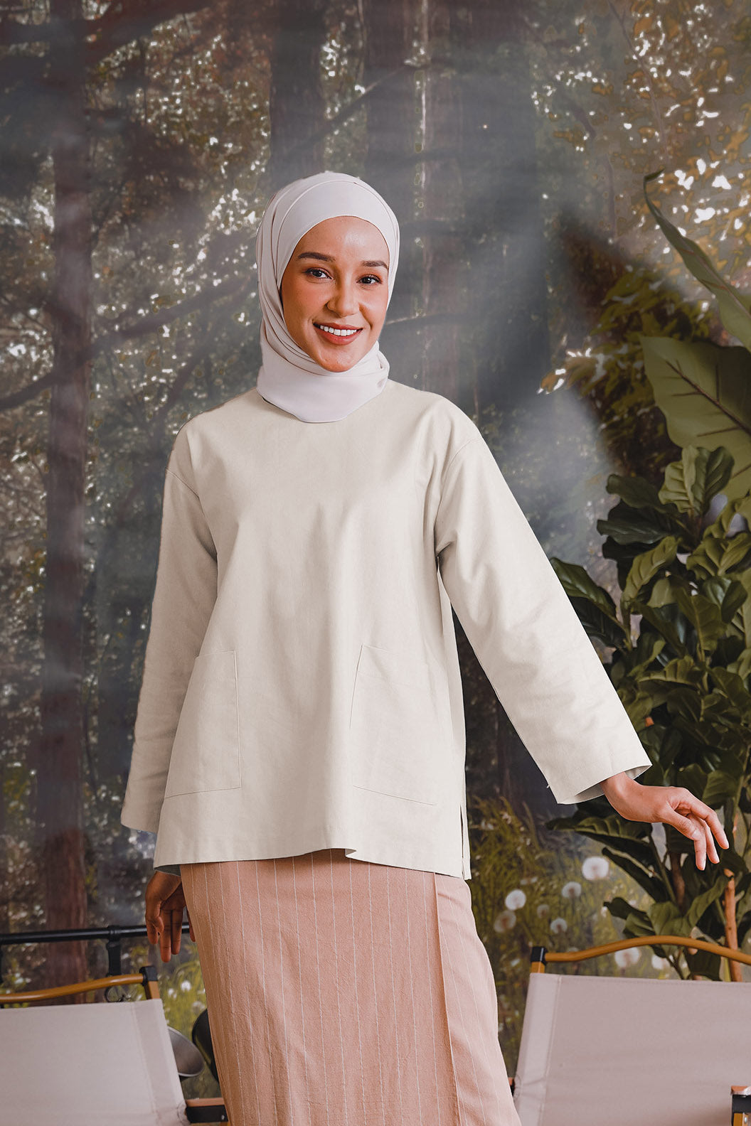 The Rimba Raya Women Pair Pockets Boxy Blouse Sand