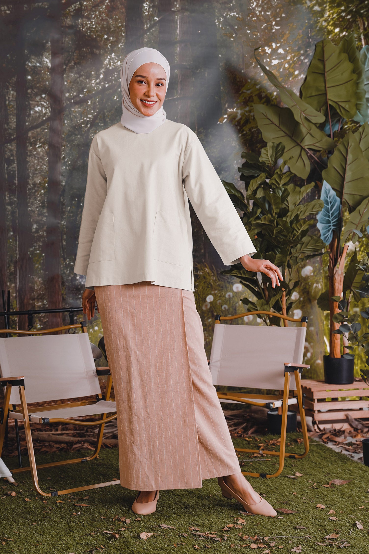 The Rimba Raya Women Pair Pockets Boxy Blouse Sand