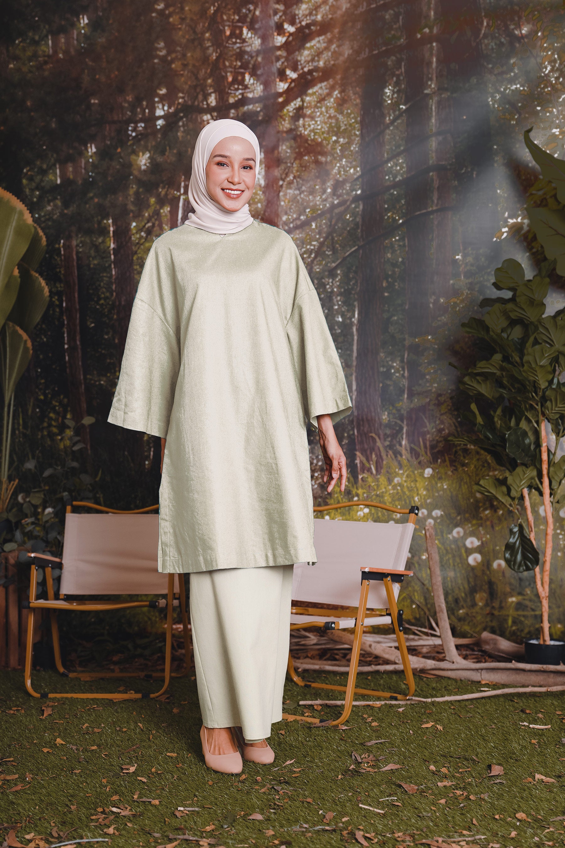 The Rimba Raya Women Long Kurung Blouse Matcha Green