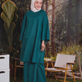 The Rimba Raya Women Long Kurung Blouse Dark Green - Umbi