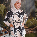 The Rimba Raya Women Pair Pockets Boxy Blouse Cempaka Print - Umbi