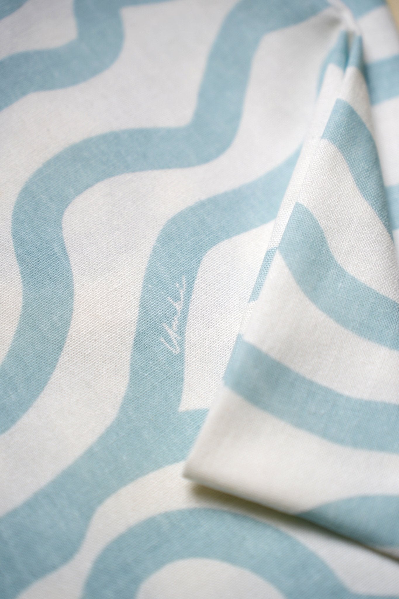 The Secret Garden Fabric Wave Print - Umbi
