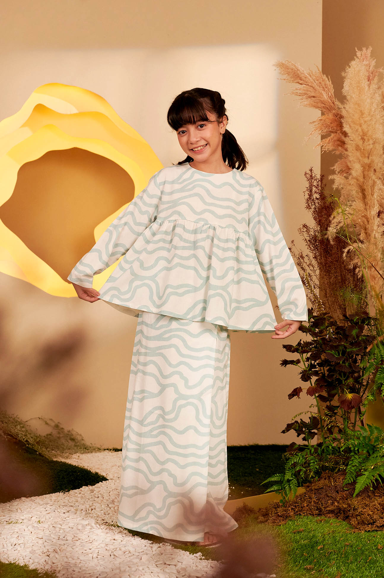 The Secret Garden Girl Classic Skirt Wave Print - Umbi