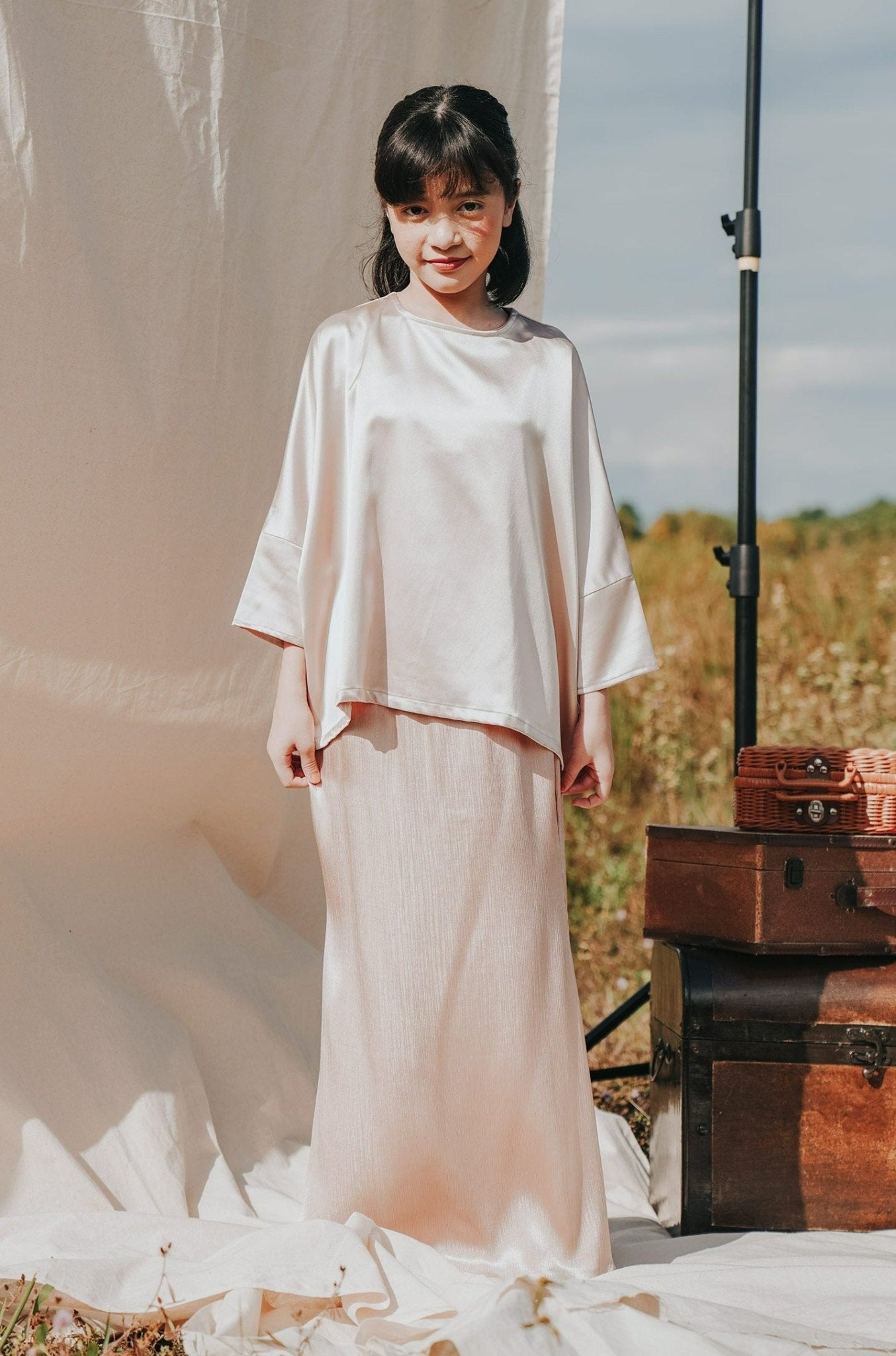 The Shawwal Collection Girl Kaftan Set Sand Satin - Umbi