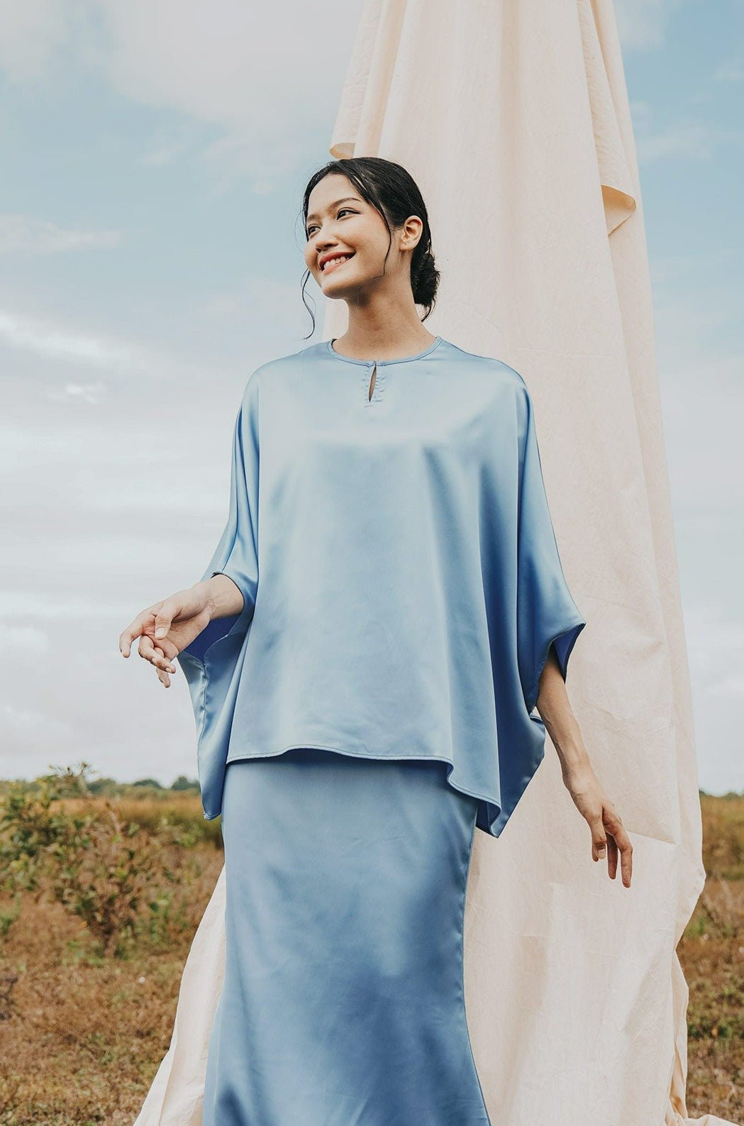 The Shawwal Collection Women Kaftan Blouse Pigeon Blue Satin - Umbi