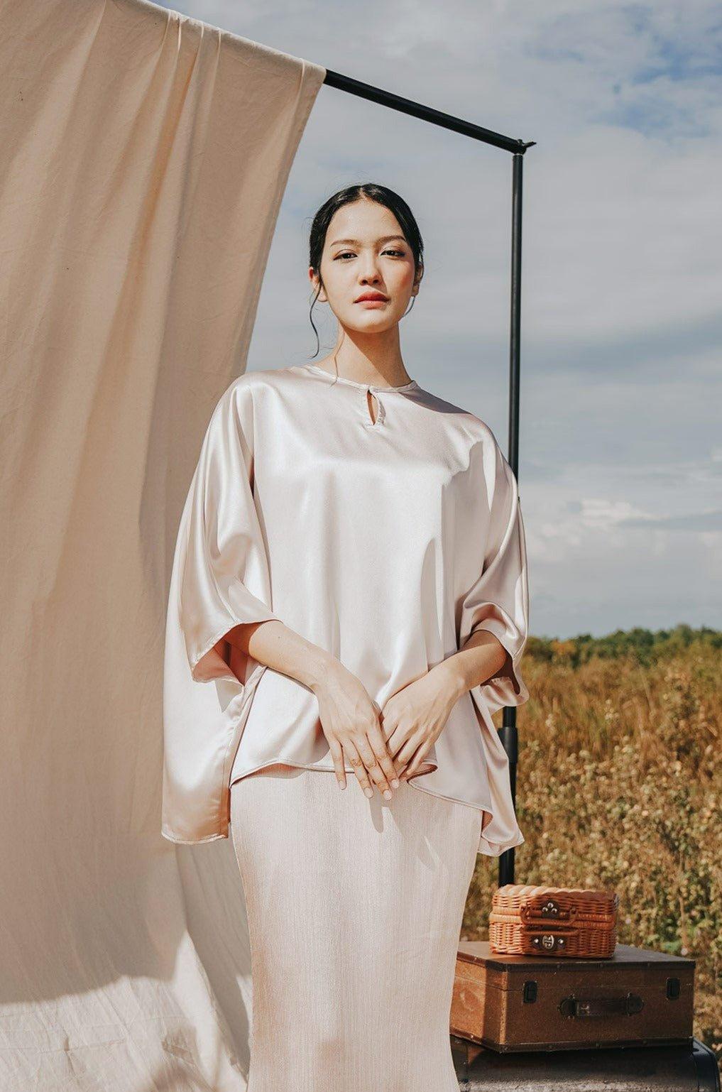 The Shawwal Collection Women Kaftan Blouse Sand Satin - Umbi