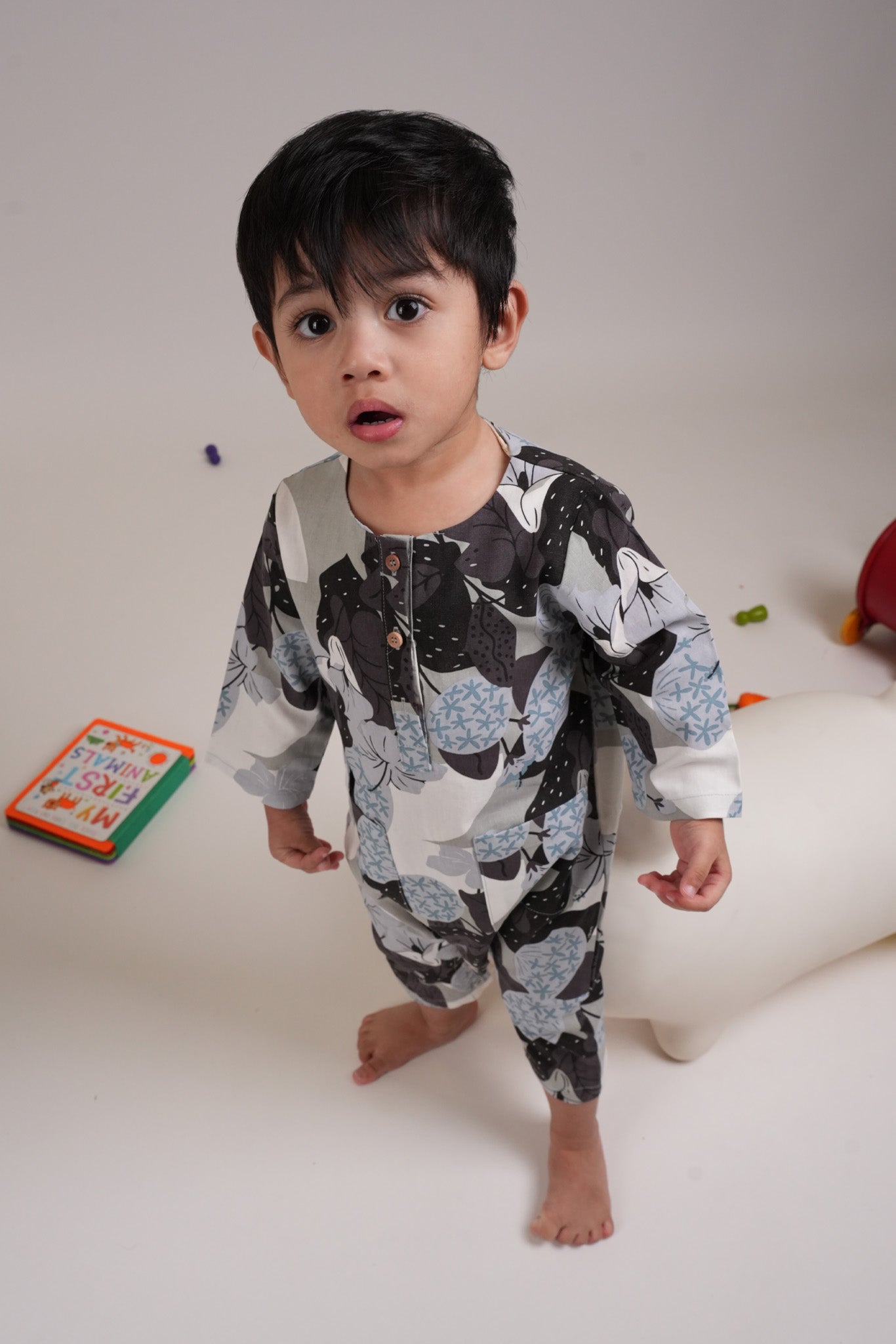 The Warisan Raya Baby Jumpsuit Bunga Raya Print - Umbi