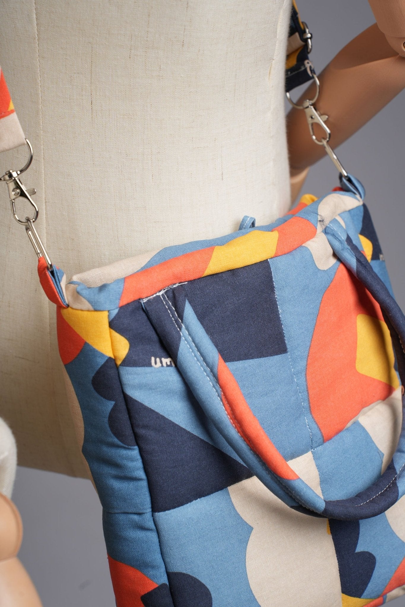 Waffle Bag Bumantara Print (Handmade from upcycled material) - Umbi