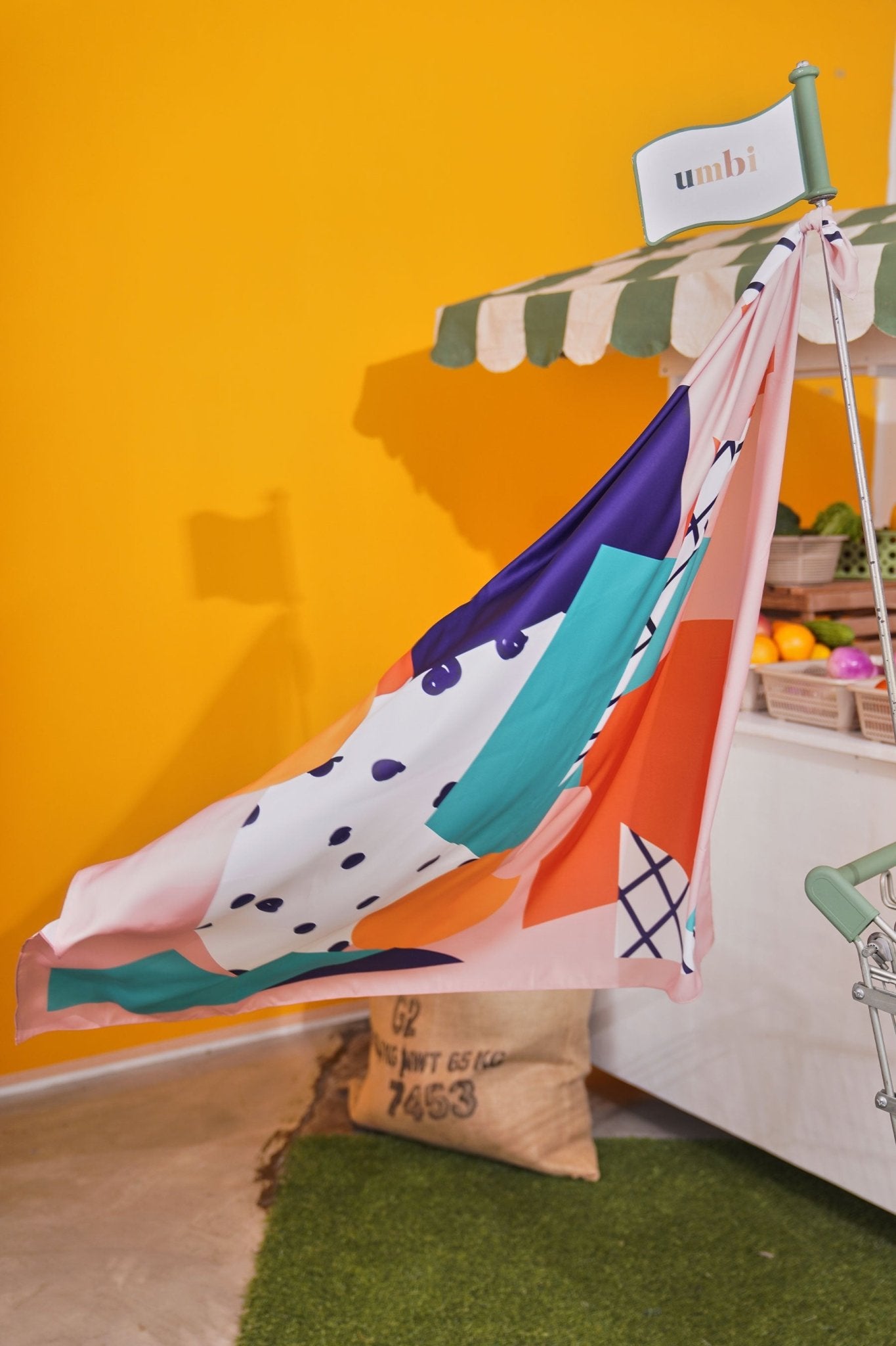 At The Market Collection Square Scarf Fruit Punch - Umbi