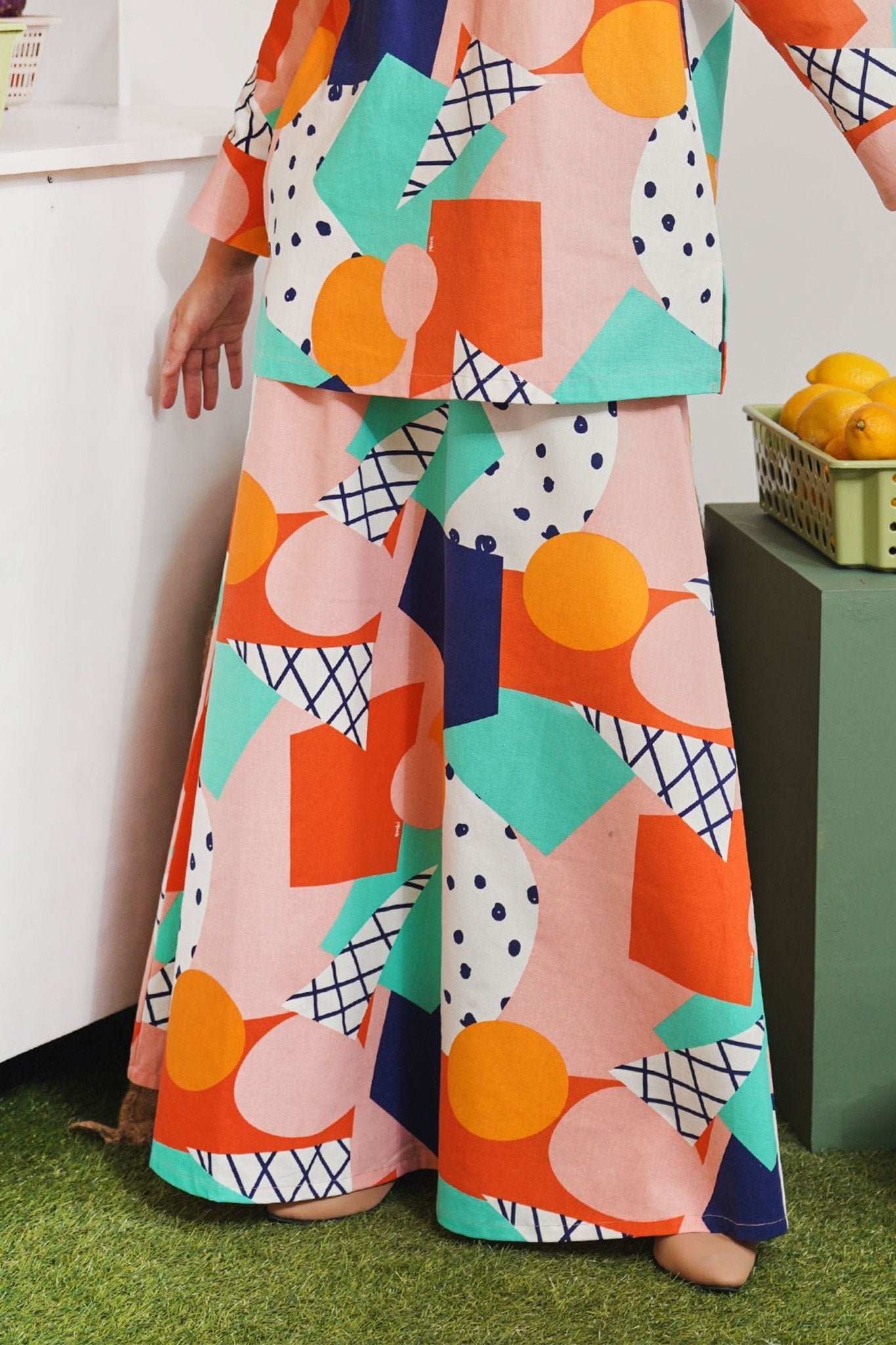 At The Market Collection Women Flare Skirt Fruit Punch Print - Umbi