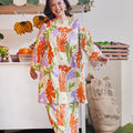 At The Market Collection Women Long Kurung Blouse Fleur Print - Umbi
