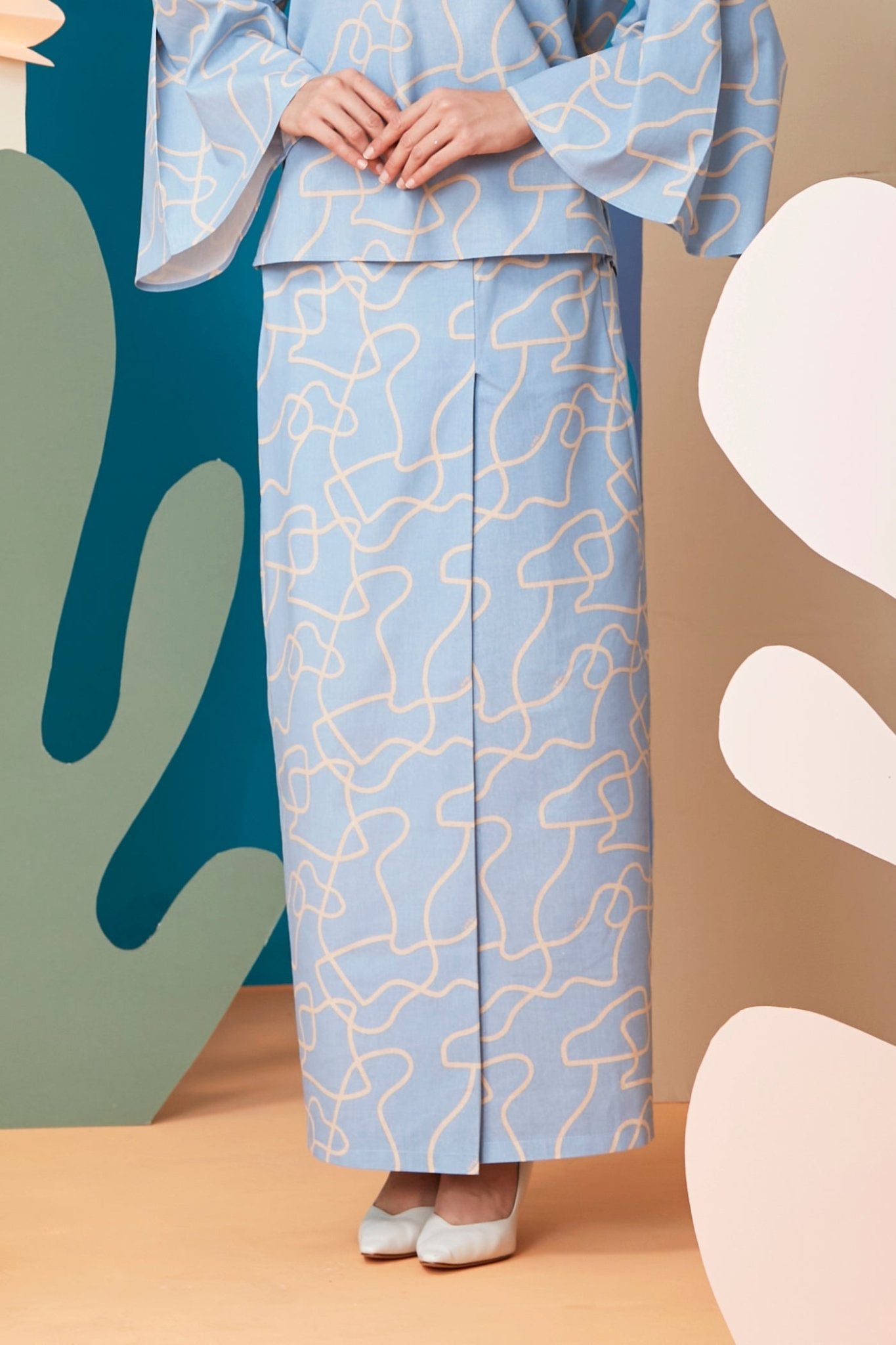 The Coral Women Classic Skirt Flow - Umbi