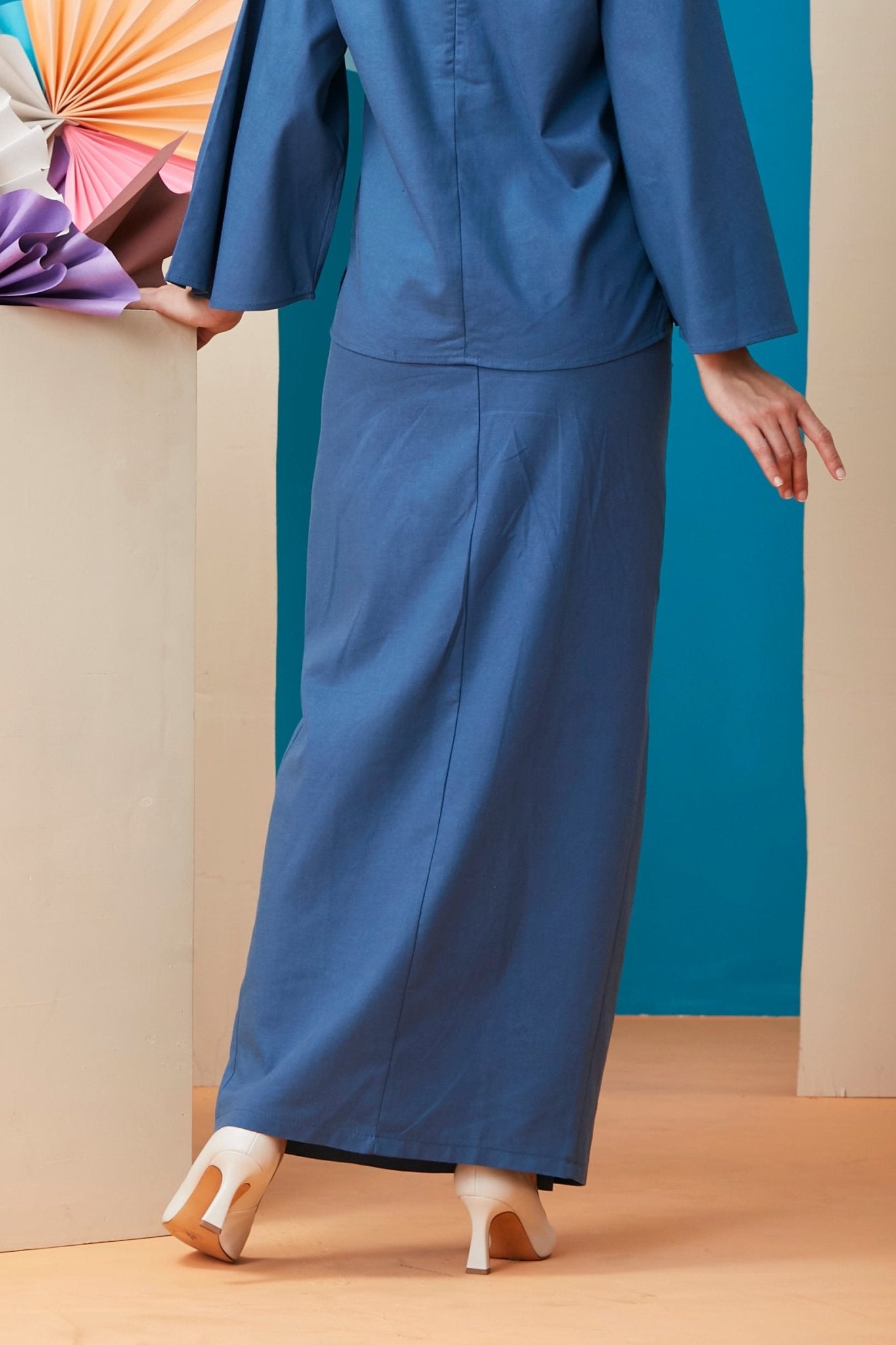 The Coral Women Classic Skirt Steel Blue - Umbi