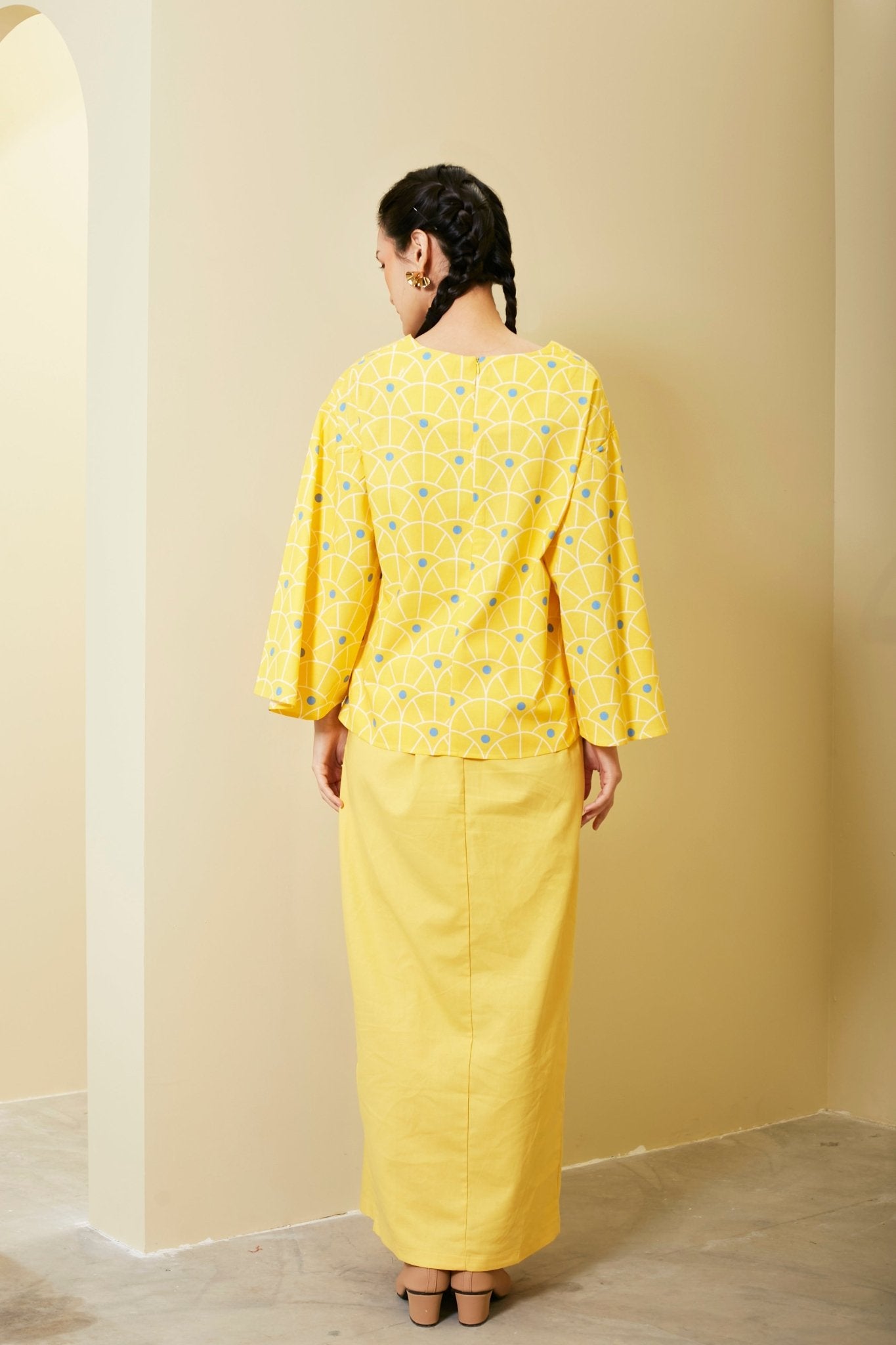 The Meriah Women Classic Skirt Yellow - Umbi