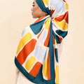 The Selesa Shawl Stonehenge Print - Umbi